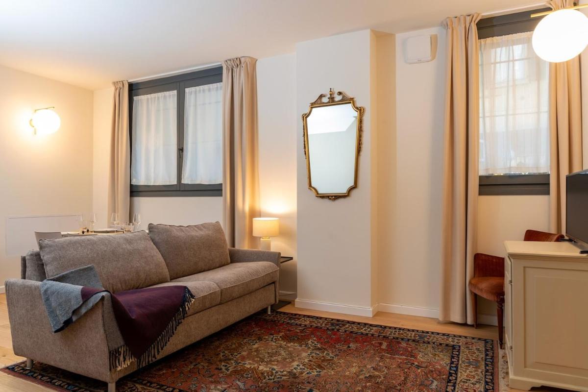 Porta Venezia Stylish Haven Apartment Milan Bagian luar foto